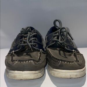Thom McAn Gray and Blue Boat Shoes with Suede Finish